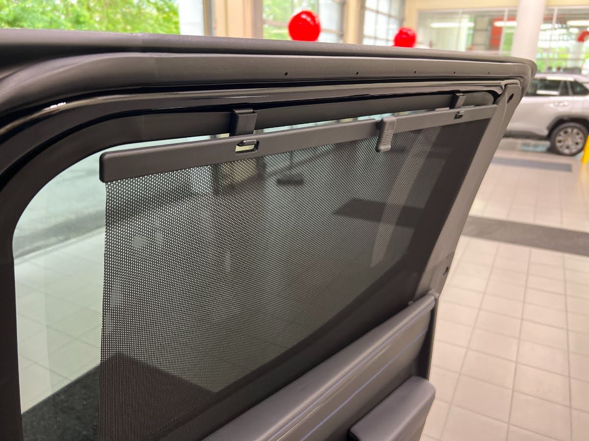 2022 Tundra Platinum Photo Gallery in Black 19 2022 Tundra Platinum Photo Gallery in Black 19